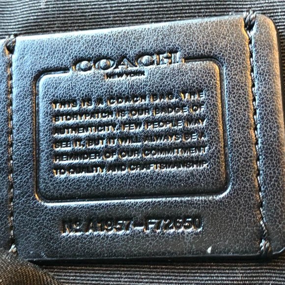 Coach black leather large handbag - Picture 7 of 13